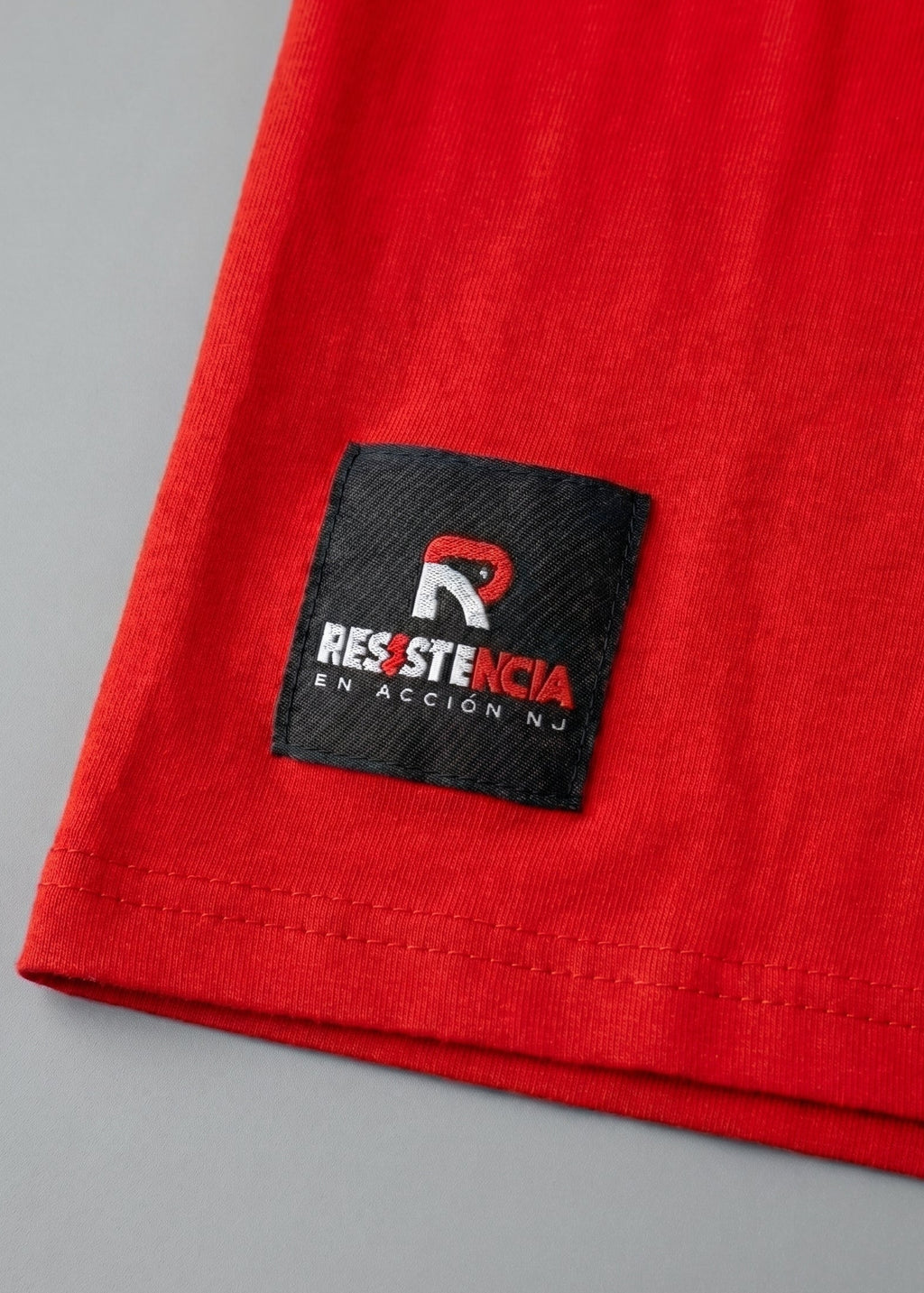 El Coqui Resists - Shirt (Red)